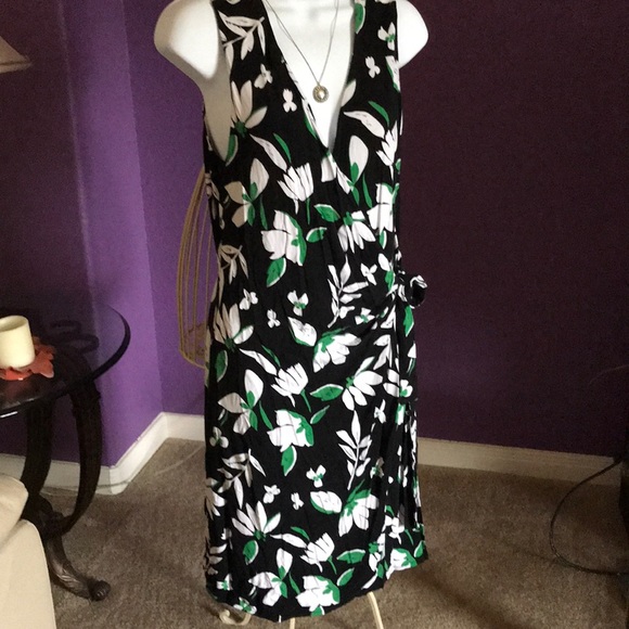 a new day Dresses & Skirts - Sleeveless Wrap Dress by A New Day (size L)